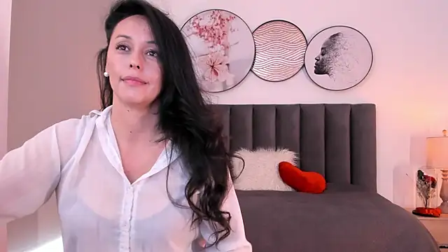 SaharaGarcia   online show from February 2026 06:58:01 PM