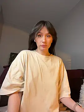 itssophiie online show from June 2026 07:38:02 PM