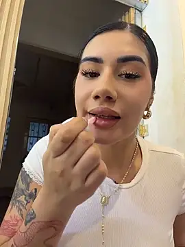 clarachanelricek online show from April 2026 09:08:02 PM