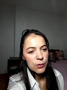 Snapshot of sarasweet_4 chatting on December 2025 04:35:02 PM sarasweet 4 online show from December 2025 04:35:02 PM