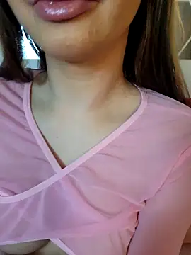 LucyKims online show from March 2026 07:03:02 AM