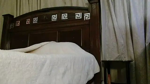 MINI Petite online show from April 2026 09:04:01 AM