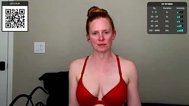 CharlotteDoe online show from November 2025 10:47:01 PM