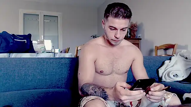 Elkafit28 online show from April 2026 07:24:02 AM