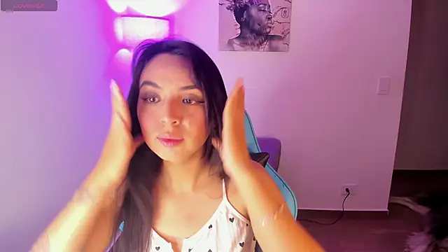 Miss Nicole online show from June 2026 01:12:02 AM