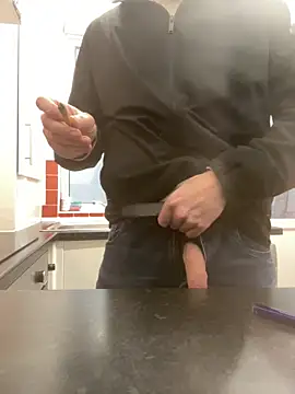 bigguy101 online show from February 2026 09:03:02 AM