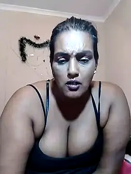 NWC4LYF online show from January 2026 08:32:01 PM