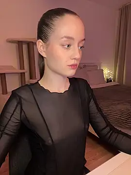 malyshhka online show from June 2026 10:19:02 PM