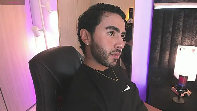 ItsMeEros online show from March 2026 01:09:01 AM