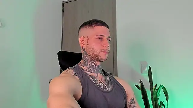  jamesleandros1 online show from February 2026 04:07:01 AM