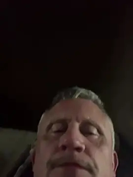 prekumstud online show from April 2026 08:30:01 AM