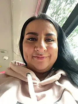 Snapshot of Abril_Luv chatting on June 2026 12:42:01 PM Abril Luv online show from June 2026 12:42:01 PM