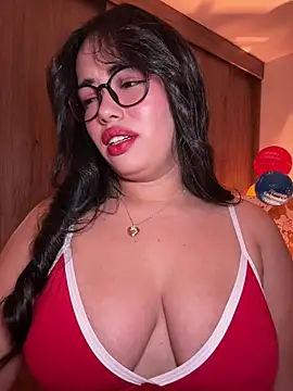 Snapshot of andra_rose chatting on July 2026 11:22:01 PM andra rose online show from July 2026 11:22:01 PM