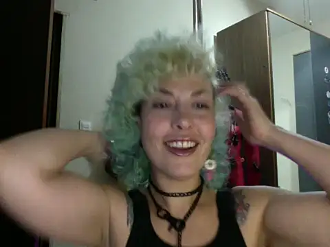 MariLouM online show from July 2026 08:41:01 PM