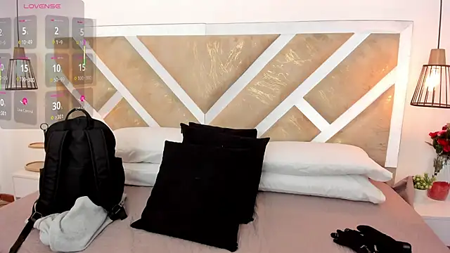ZiaCalifa online show from July 2026 11:57:02 AM