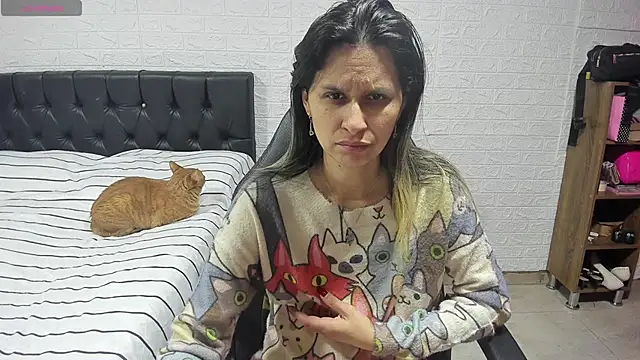 lauren ashlee online show from January 2025 02:28:02 PM