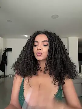 Mariecurl online show from March 2026 09:08:01 PM