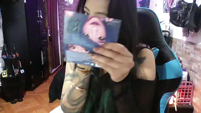 AngelaQueen  online show from January 2026 05:38:02 PM