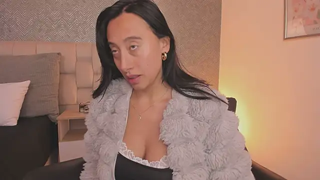 lena banks online show from July 2026 10:08:02 PM