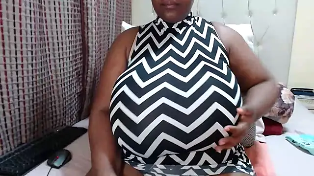 Snapshot of CHOCOLATEDARKBUSTYX chatting on June 2026 04:20:01 AM CHOCOLATEDARKBUSTYX online show from June 2026 04:20:01 AM