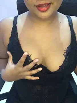 Rose Olivia online show from May 2026 04:02:01 PM