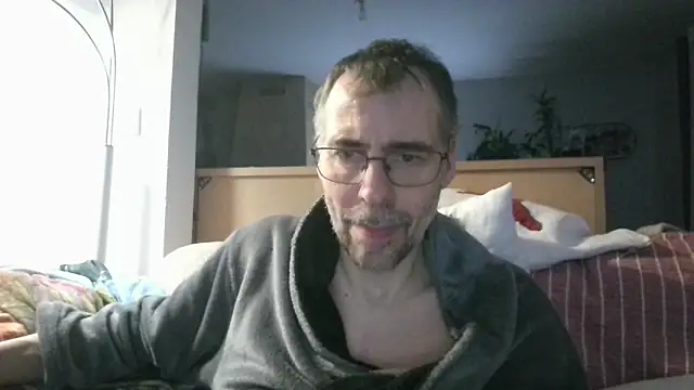 ptitcanard60600 online show from April 2026 09:15:02 PM