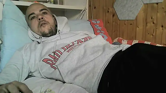 ItalianVinDiesel online show from November 2025 09:08:02 AM