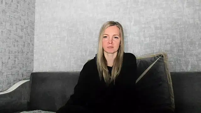 Snapshot of iam_Venus chatting on May 2026 10:04:02 PM iam Venus online show from May 2026 10:04:02 PM