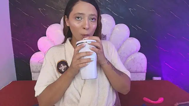  MiaBrown  online show from April 2026 12:11:02 PM