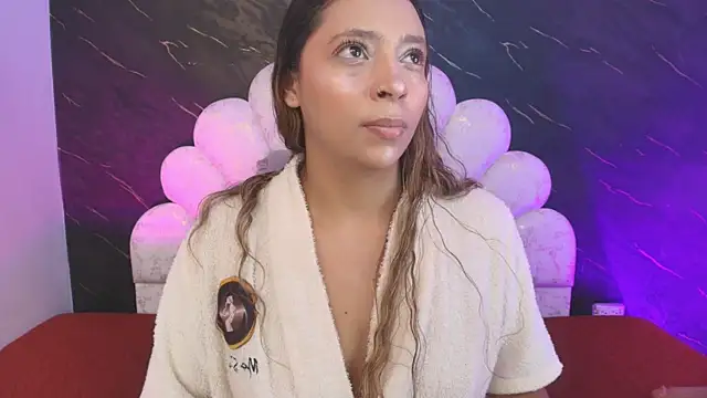  MiaBrown  online show from April 2026 12:15:01 PM