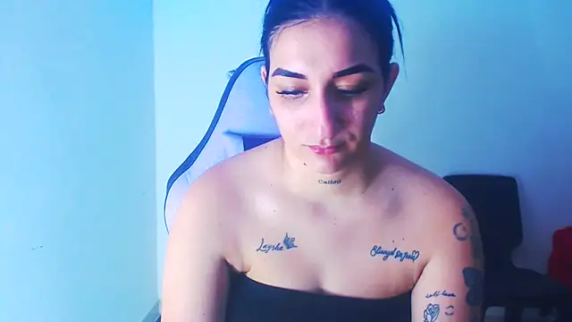 liz dirty online show from April 2026 10:51:01 PM