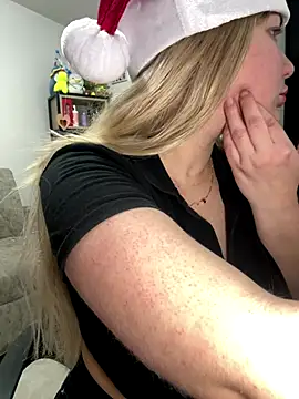 Celestedubois online show from December 2025 11:22:01 PM