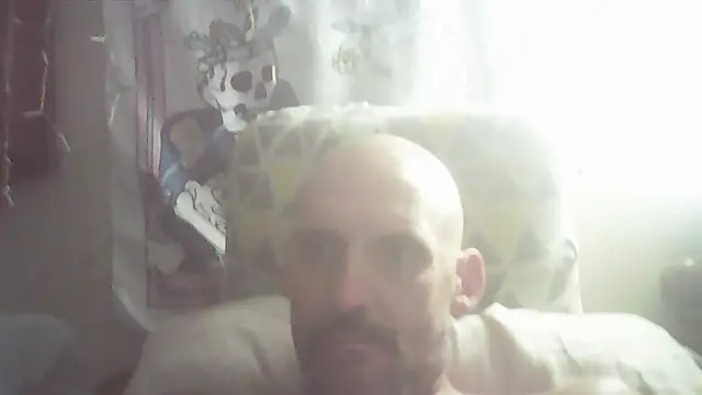 Snapshot of ClydeCan409 chatting on March 2026 08:56:02 PM ClydeCan409 online show from March 2026 08:56:02 PM