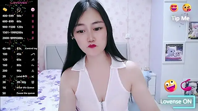 Snapshot of Elvira_baby chatting on June 2026 12:22:01 PM Elvira baby online show from June 2026 12:22:01 PM