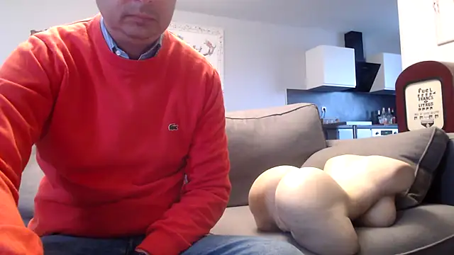 freddy0222222 online show from June 2026 05:35:02 AM