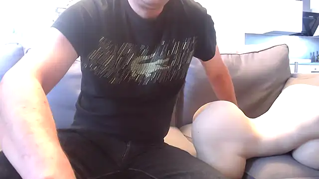 freddy0222222 online show from July 2026 01:02:02 PM