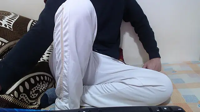 Alexdelarge323 online show from March 2026 01:50:01 PM