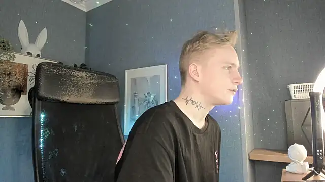 AlexxSweet online show from April 2026 04:54:01 AM