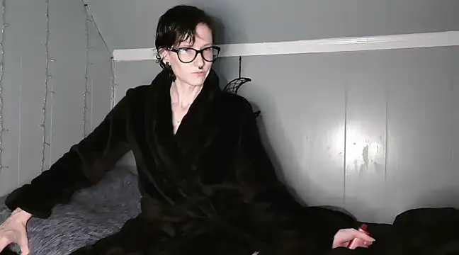EsraScene online show from March 2025 03:17:01 AM