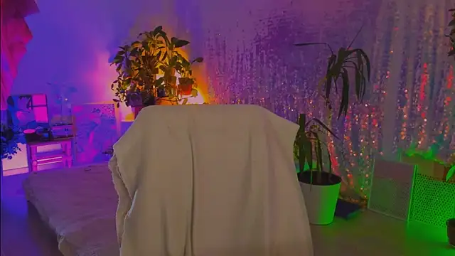 poli   online show from March 2026 12:19:01 PM