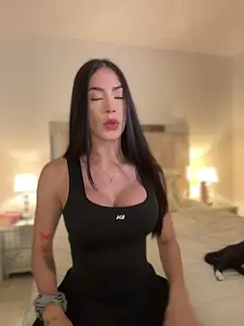 Im Valentina online show from March 2026 11:42:01 PM