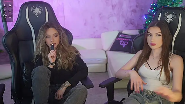 Kisasolo online show from January 2026 04:00:01 PM