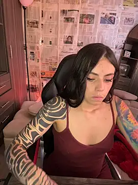 i am nina  online show from April 2026 07:44:02 PM