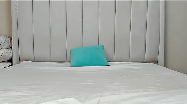 Snapshot of _heavenlysent chatting on July 2026 05:02:02 AM heavenlysent online show from July 2026 05:02:02 AM