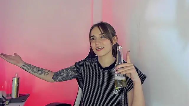 Snapshot of _alicerosse2 chatting on March 2025 04:13:01 AM alicerosse2 online show from March 2025 04:13:01 AM