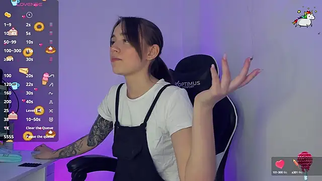 Snapshot of _alicerosse2 chatting on March 2025 01:26:02 AM alicerosse2 online show from March 2025 01:26:02 AM