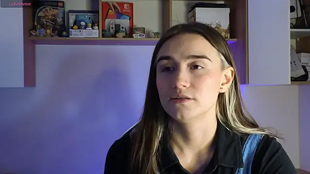 Snapshot of _alicerosse2 chatting on April 2026 01:14:02 AM alicerosse2 online show from April 2026 01:14:02 AM