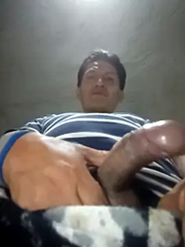 manuel1976 online show from April 2026 03:31:02 AM