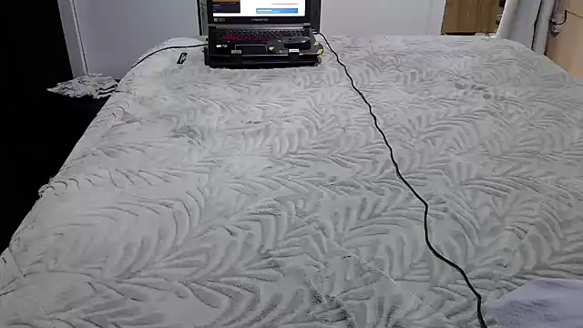 Kellynha Sweet online show from July 2026 11:40:02 PM