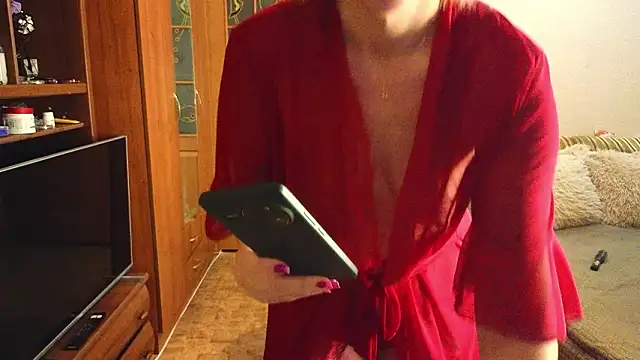 YourQueenX online show from March 2026 06:41:03 AM